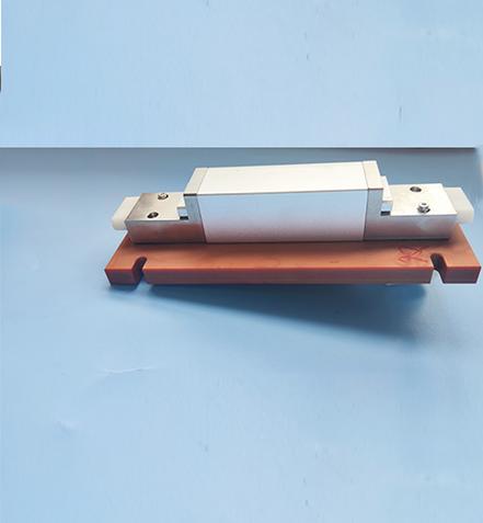 Laser ceramic cavity