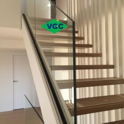 Custom laminated glass Stair Railing