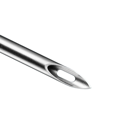 Estructura de biselado con chaflán y agujero trasero