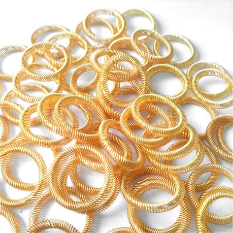 Miniature spring contact finger